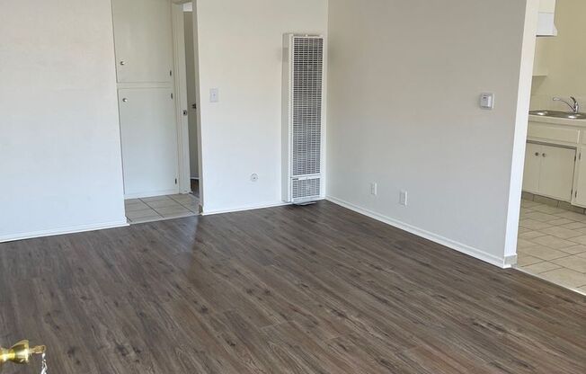 1 bed, 1 bath, 600 sqft, $1,695, Unit 53