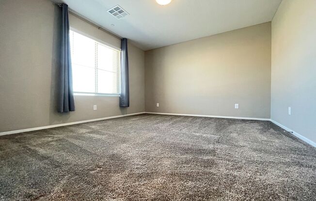 Stunning Summerlin 3 bedroom Townhouse in Gated Community