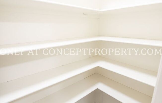 1 bed, 1 bath, 700 sqft, $1,249, Unit 21 PR