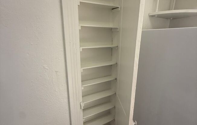 Studio, 1 bath, 308 sqft, $1,175, Unit Bayard Manor 302