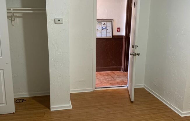 Studio, 1 bath, 377 sqft, $1,650, Unit 143-7