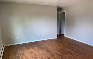 2 beds, 1 bath, $850, Unit #1