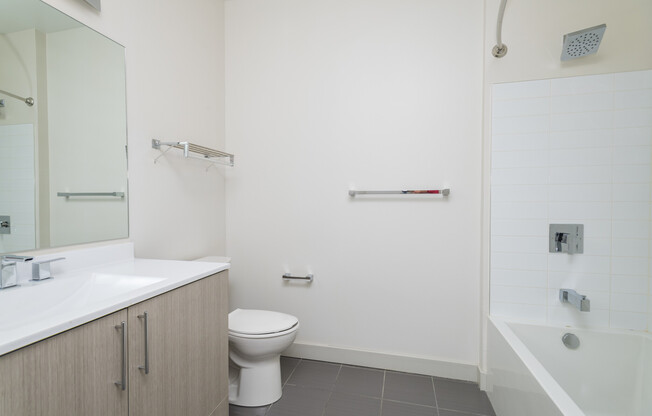 2 beds, 2 baths, 1,152 sqft, $4,250, Unit 357