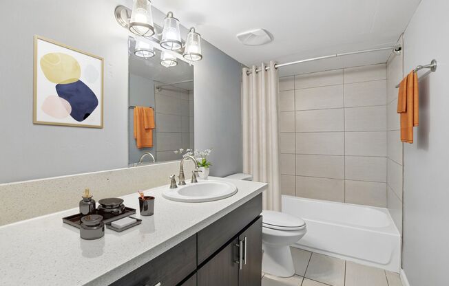 1 bed, 1 bath, 700 sqft, $1,099, Unit 18