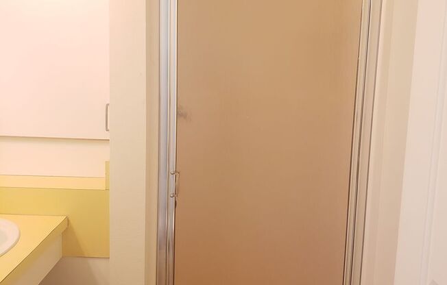 1 bed, 1 bath, $1,295, Unit 112