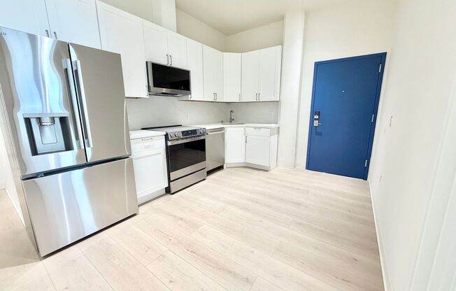 1256 Howard