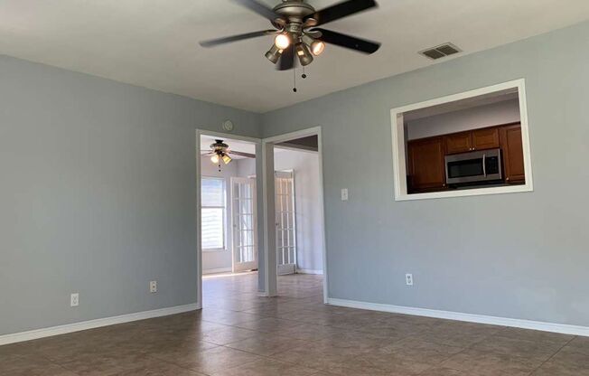 3 Bedroom 2 Bath Home in Central Gulfport