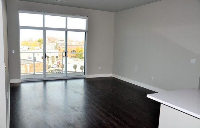 1 bed, 1 bath, 840 sqft, $1,810, Unit 510