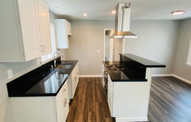 Remodeled 2 bed 1 bath house in College Terrace close to Stanford University