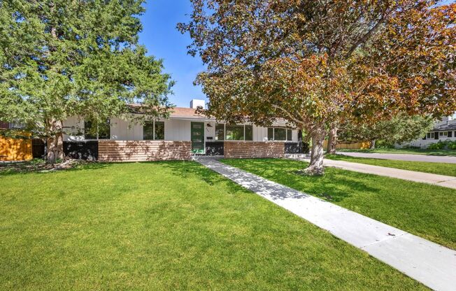 Incredible 4 bedroom Home in Southeast Denver