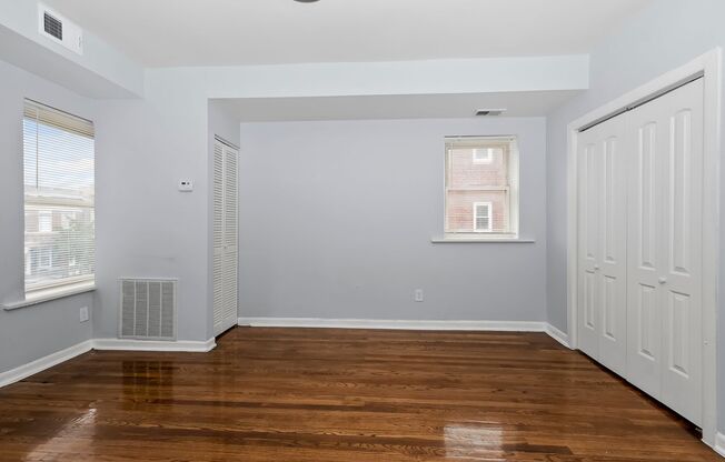 6100 Eberhart