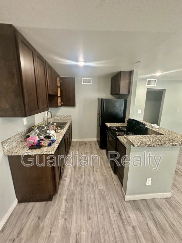 521 CALCATERRA CIR