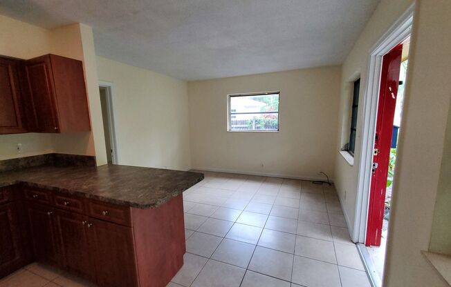 1 bed, 1 bath, $1,350, Unit 1117