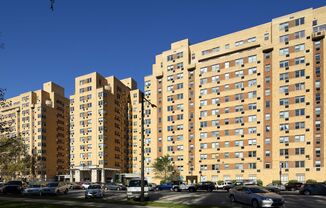 Condo For Rent - Art Museum/Fairmount