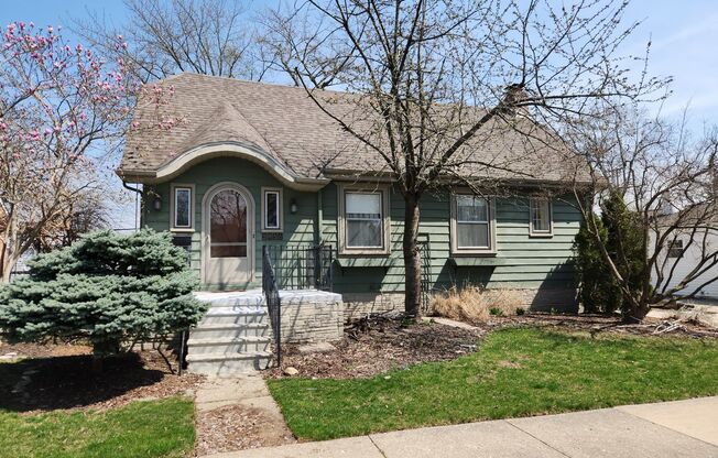 4 Bedrooms, Endless Charm and Steps from Downtown Berkley!