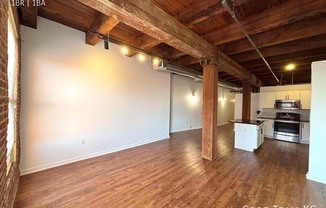 204 WALNUT ST