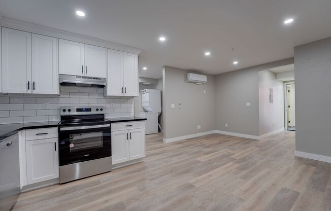 1 bed, 1 bath, 610 sqft, $2,495, Unit 202