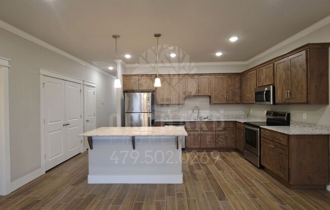 3000-3010 N. Conway Drive