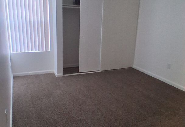 2 beds, 2 baths, 836 sqft, $2,400, Unit 203