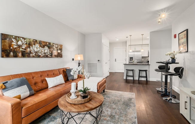 1 bed, 1 bath, 757 sqft, $3,000, Unit 304