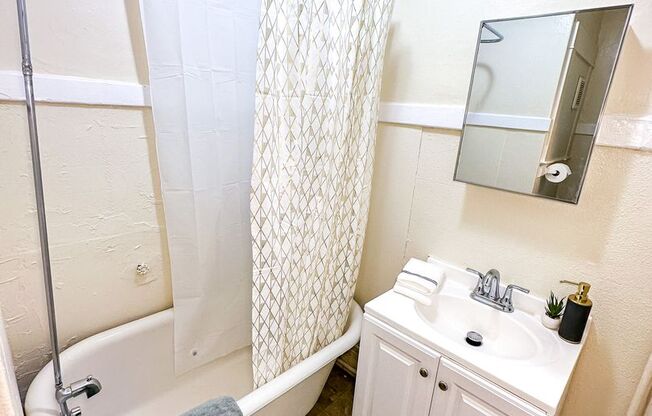 1 bed, 1 bath, 500 sqft, $1,550, Unit 403