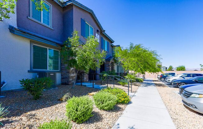 3 beds, 2.5 baths, $2,150, Unit # 87