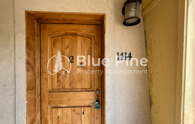1414 1420 E 17 ST