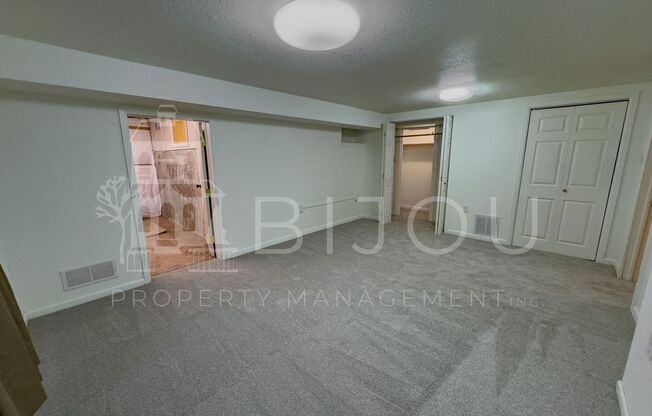 4 beds, 4 baths, $3,250