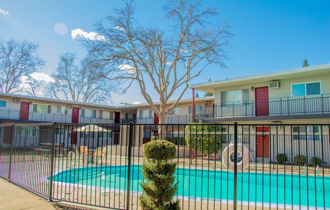 Hillcrest Apartments