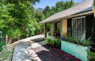 2008 Voltaire Dr, Austin, Texas 78752