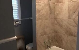 3 beds, 1 bath, $1,325