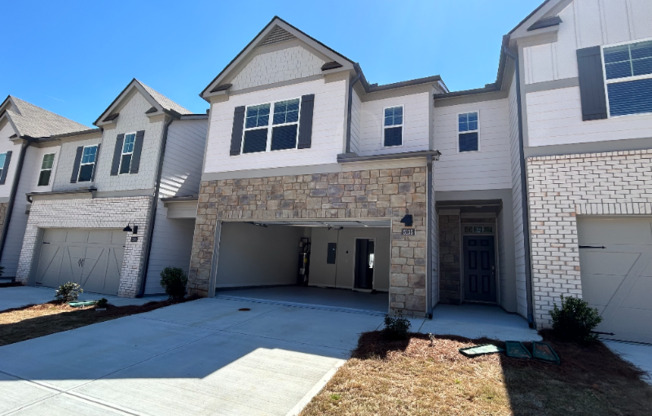 5135 TULIP SQ