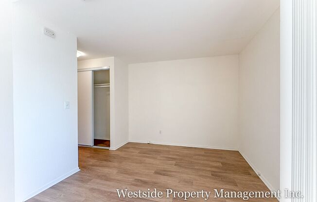 Studio, 1 bath, 267 sqft, $1,745, Unit 305