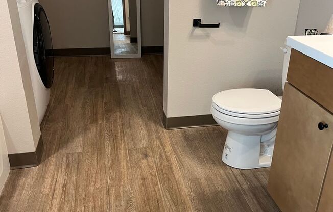 Studio, 1 bath, 416 sqft, $1,225, Unit 102