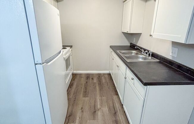 Harrison Street Apartments