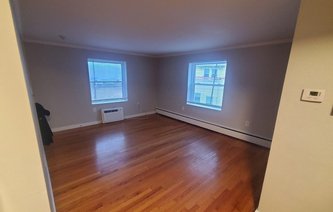 1 bed, 1 bath, 600 sqft, $2,200, Unit 4