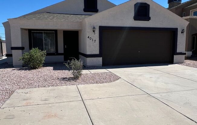 South Phoenix 4 Bed 2 Bath