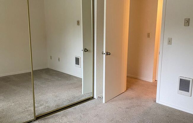 2 beds, 1 bath, 803 sqft, $1,468, Unit CMV 12223 - 204