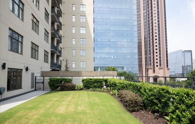 1 bed, 1 bath, $1,900, Unit Unit 1109