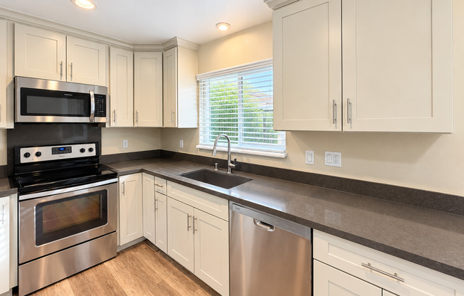 3756 Lincoln Ct, Fremont (Irvington)