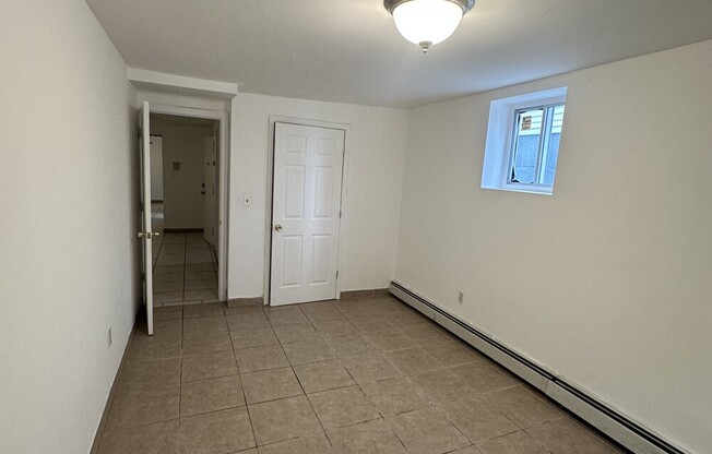 2126 VIRGIL PL