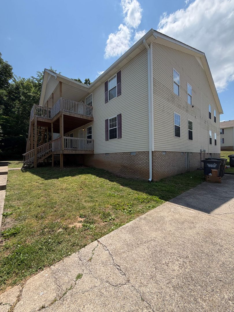 164 Lexington Drive