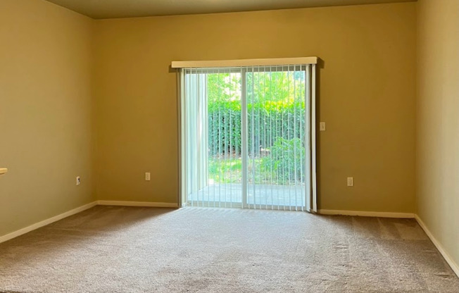 2 beds, 2 baths, 1,090 sqft, $1,600, Unit 523-07