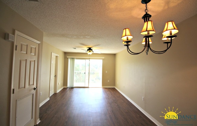 Pool view 2 Bedroom Unit at The Florida Club-Move-in Special!