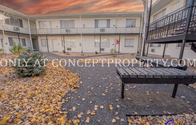 2 beds, 1 bath, 900 sqft, $1,619, Unit 27