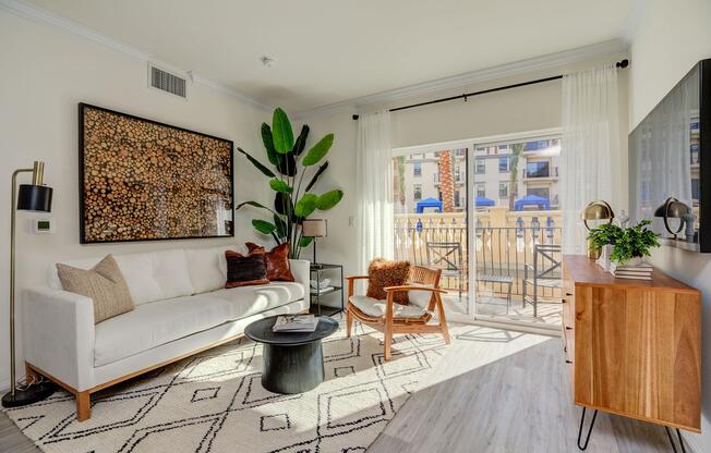 2 Bdrm-20.jpg