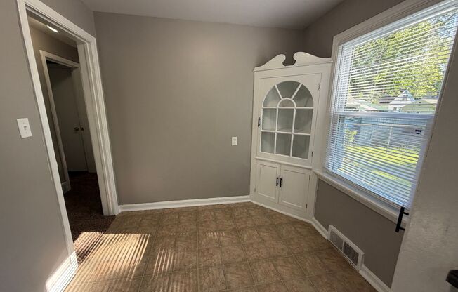 4705 S. Anthony Blvd - Three Bedroom Cape Cod Style Home!