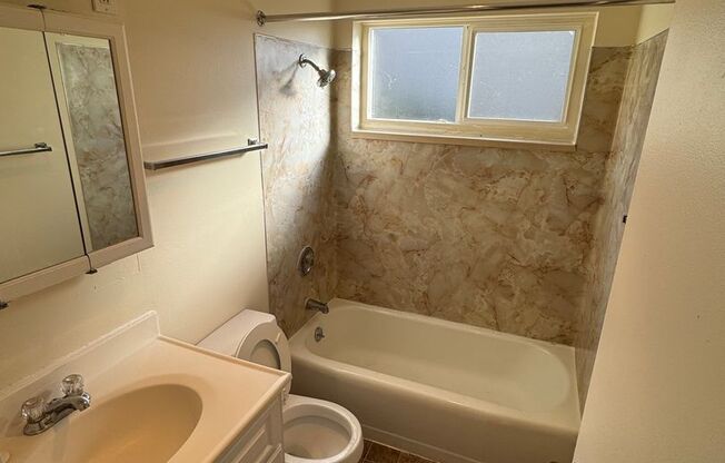 2 beds, 1 bath, 675 sqft, $1,995, Unit 401