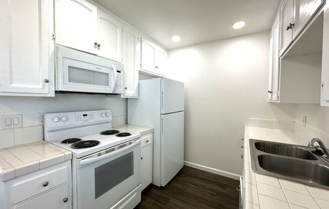 210 Quintard St
