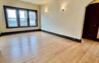 1 bed, 1 bath, $895, Unit 2